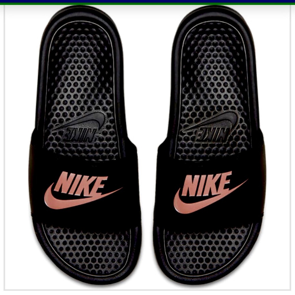 JD slides Nike Women black & pink size 7 and 6 in men size 10 women and 9 in men